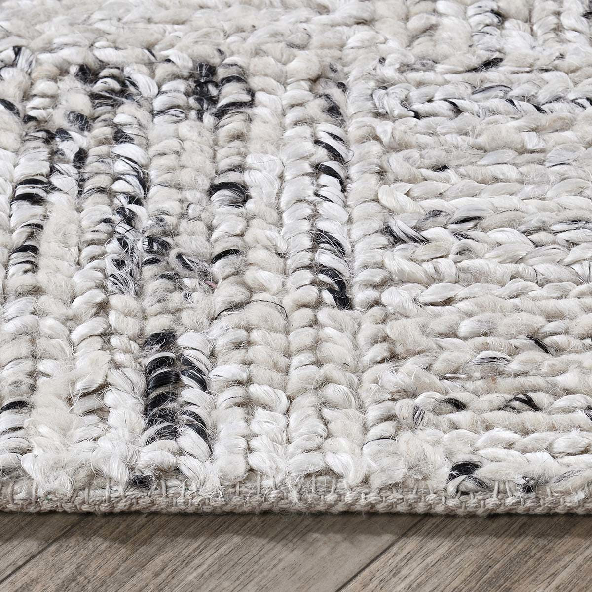 Sosa Rug - Ivory/Black - Image 11