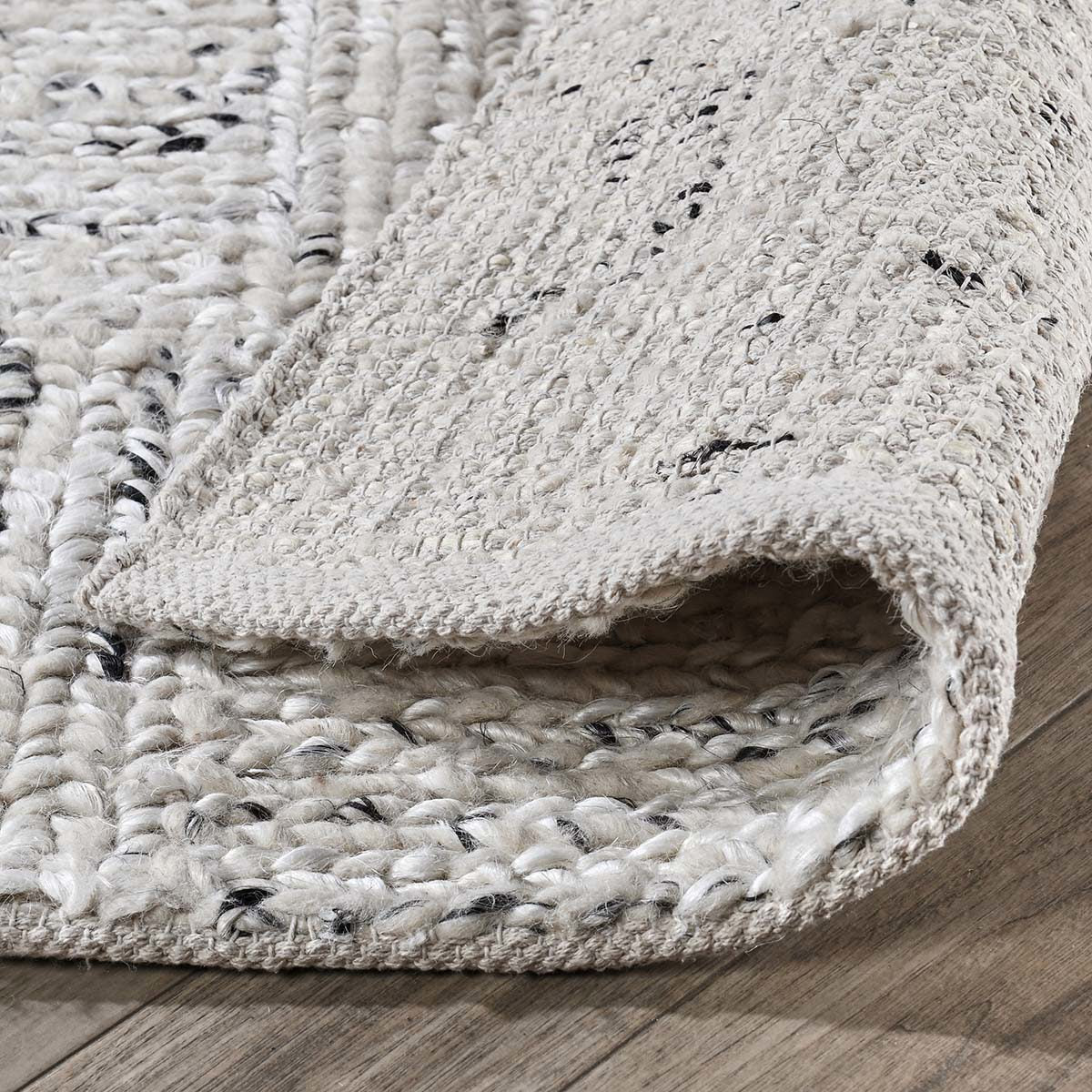 Sosa Rug - Ivory/Black - Image 18